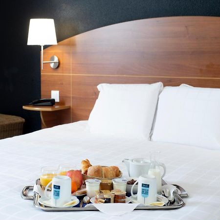 Kyriad Hotel Clermont Ferrand Centre Εξωτερικό φωτογραφία