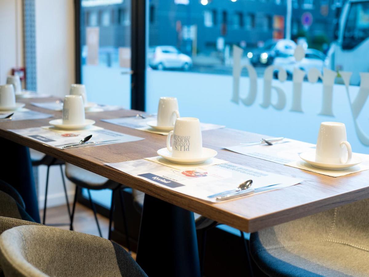 Kyriad Hotel Clermont Ferrand Centre Εξωτερικό φωτογραφία