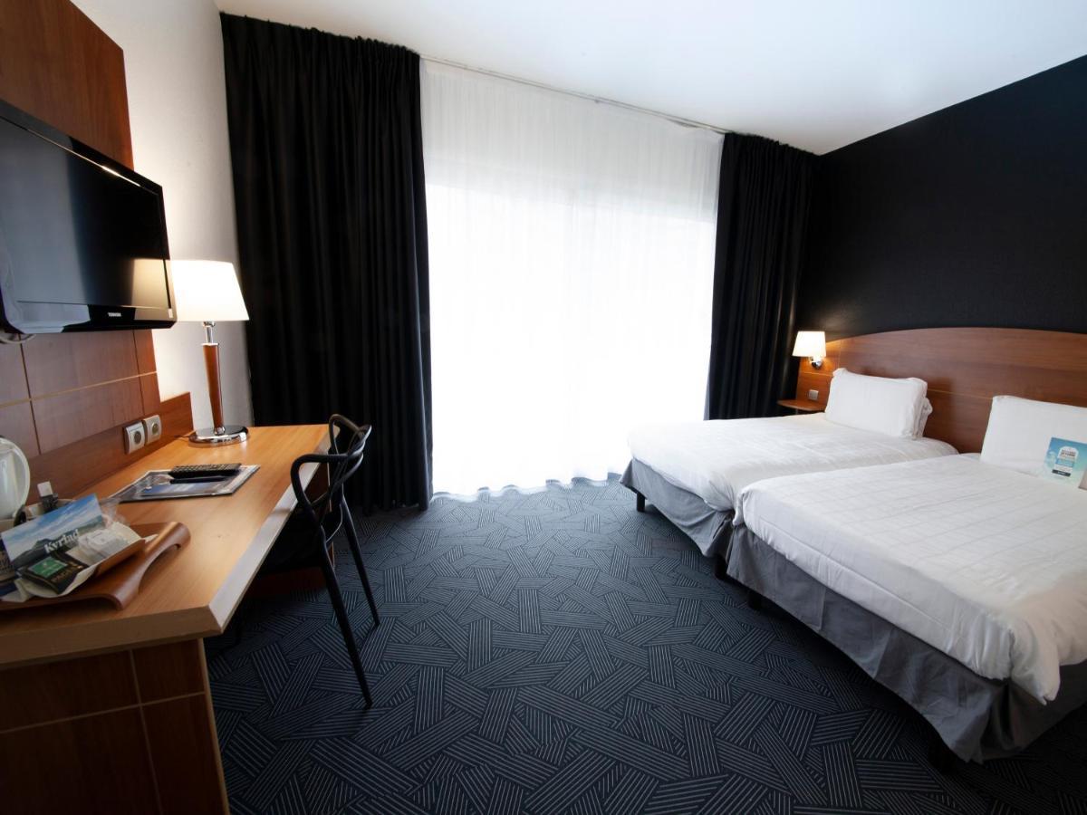 Kyriad Hotel Clermont Ferrand Centre Εξωτερικό φωτογραφία