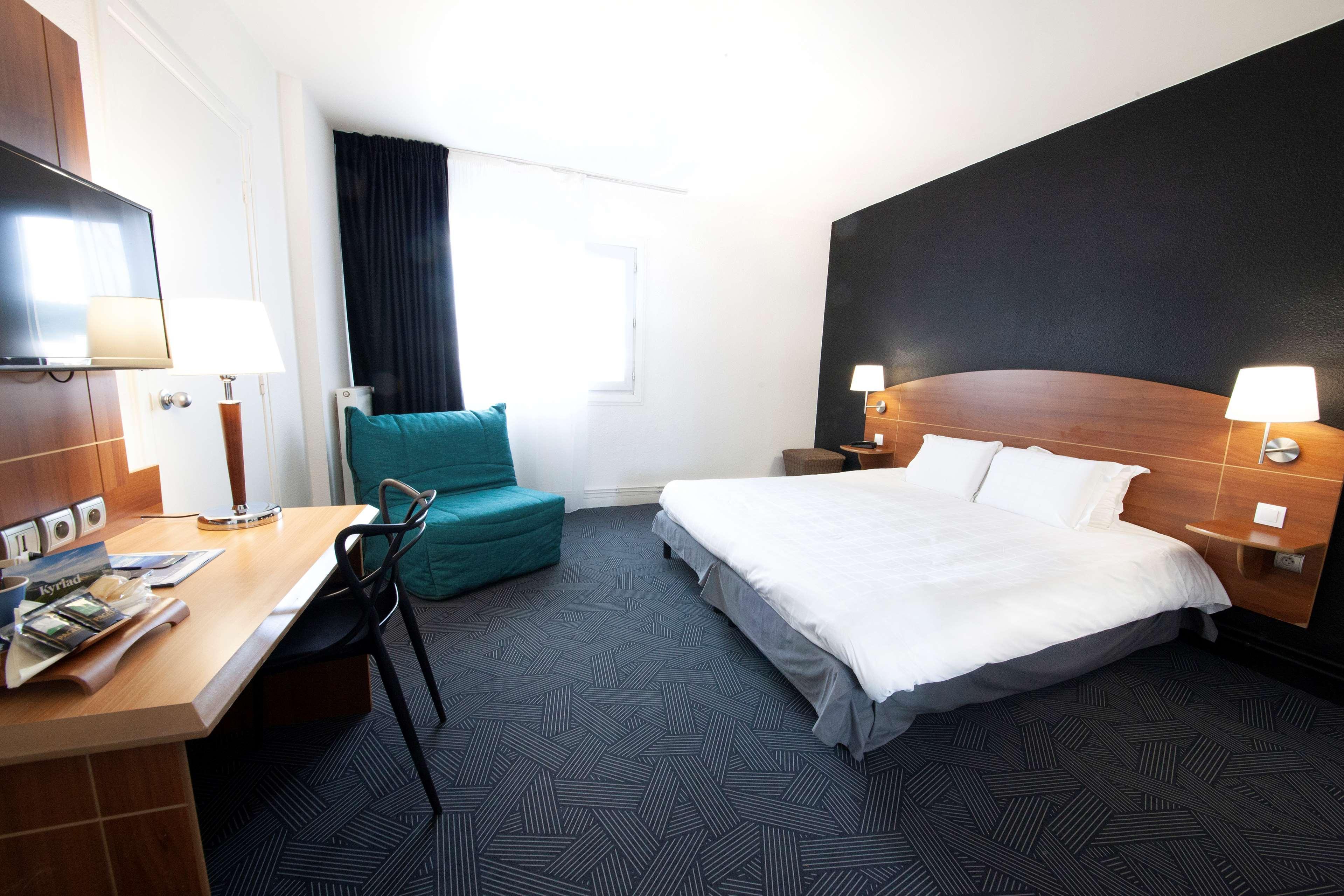 Kyriad Hotel Clermont Ferrand Centre Εξωτερικό φωτογραφία