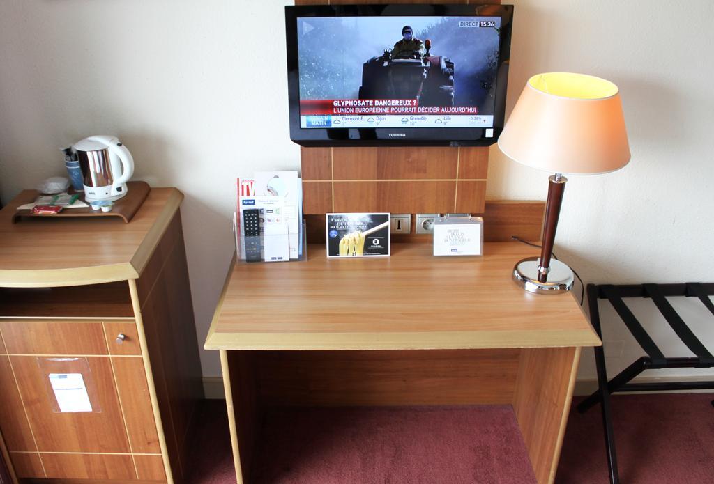 Kyriad Hotel Clermont Ferrand Centre Εξωτερικό φωτογραφία