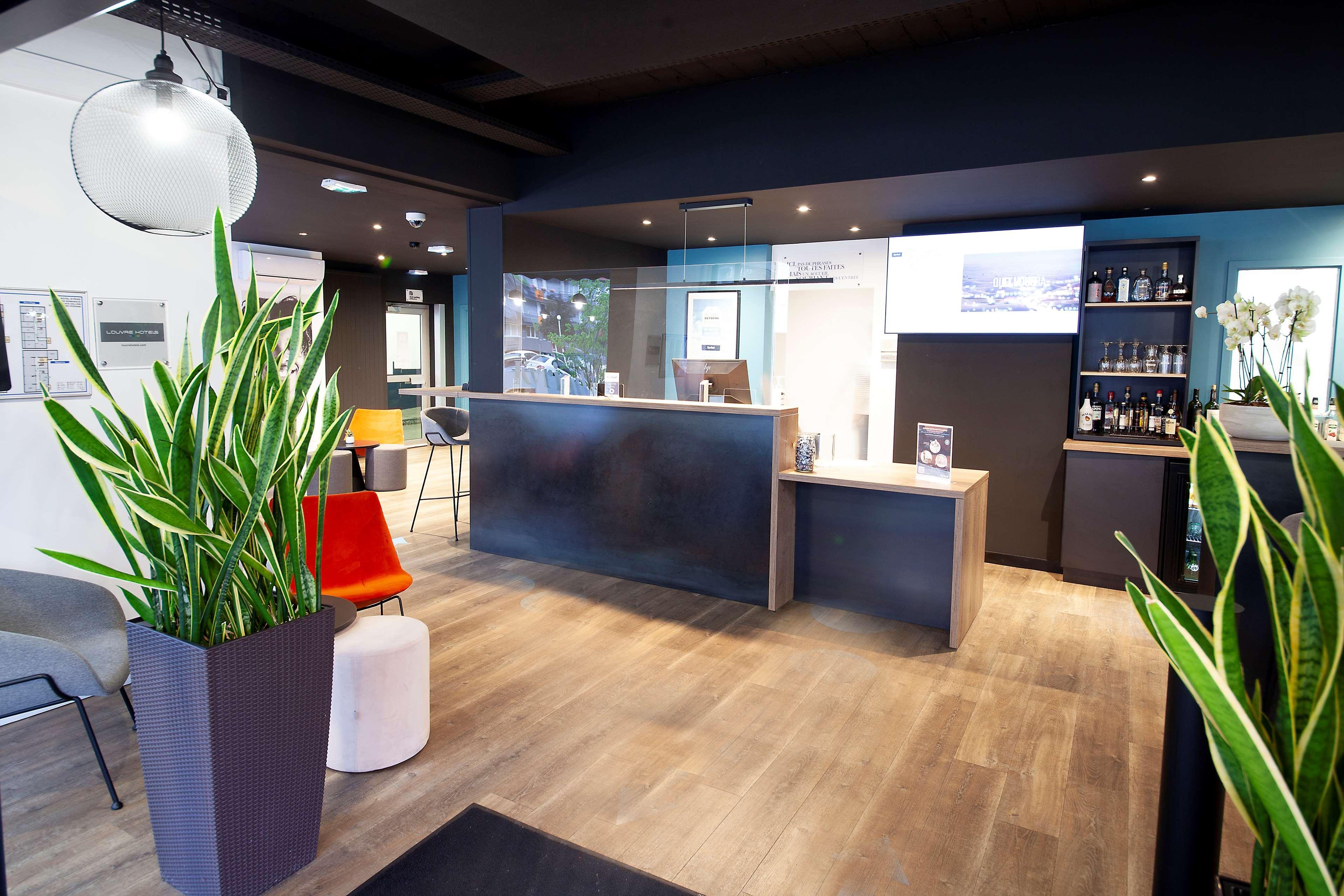 Kyriad Hotel Clermont Ferrand Centre Εξωτερικό φωτογραφία